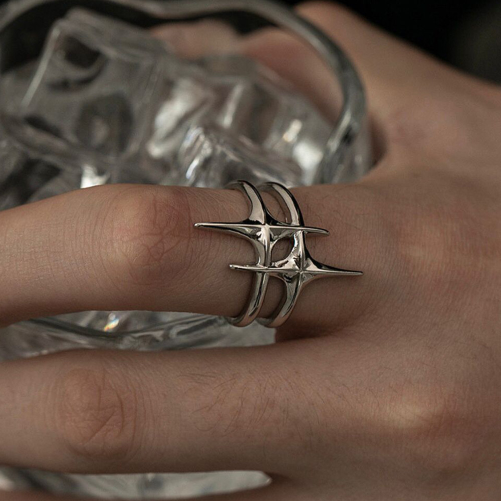 Y2k Star Ring - Image 4
