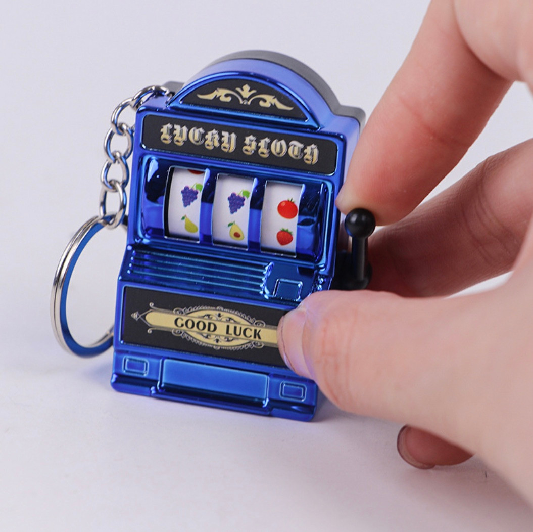 Gambling Keychain - Image 3