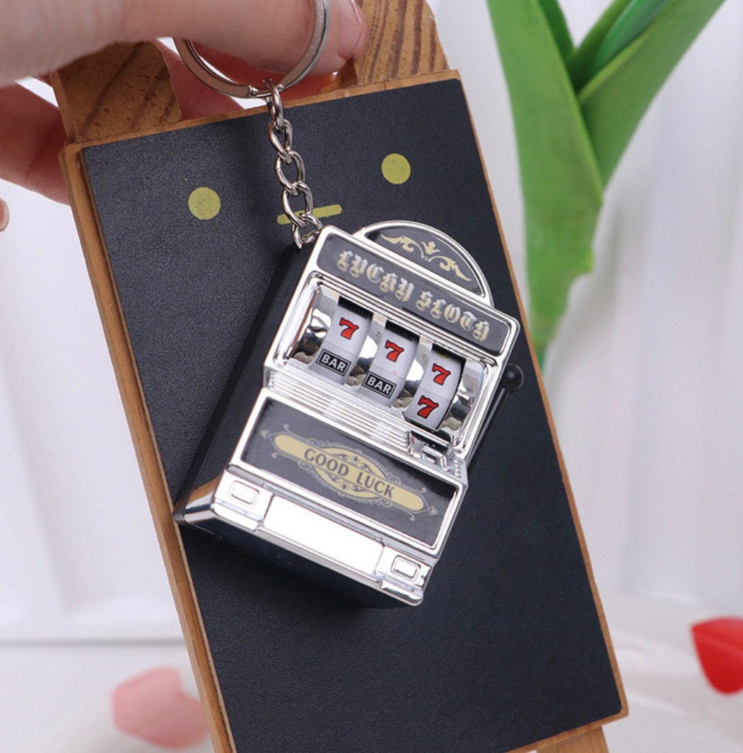Gambling Keychain - Image 6