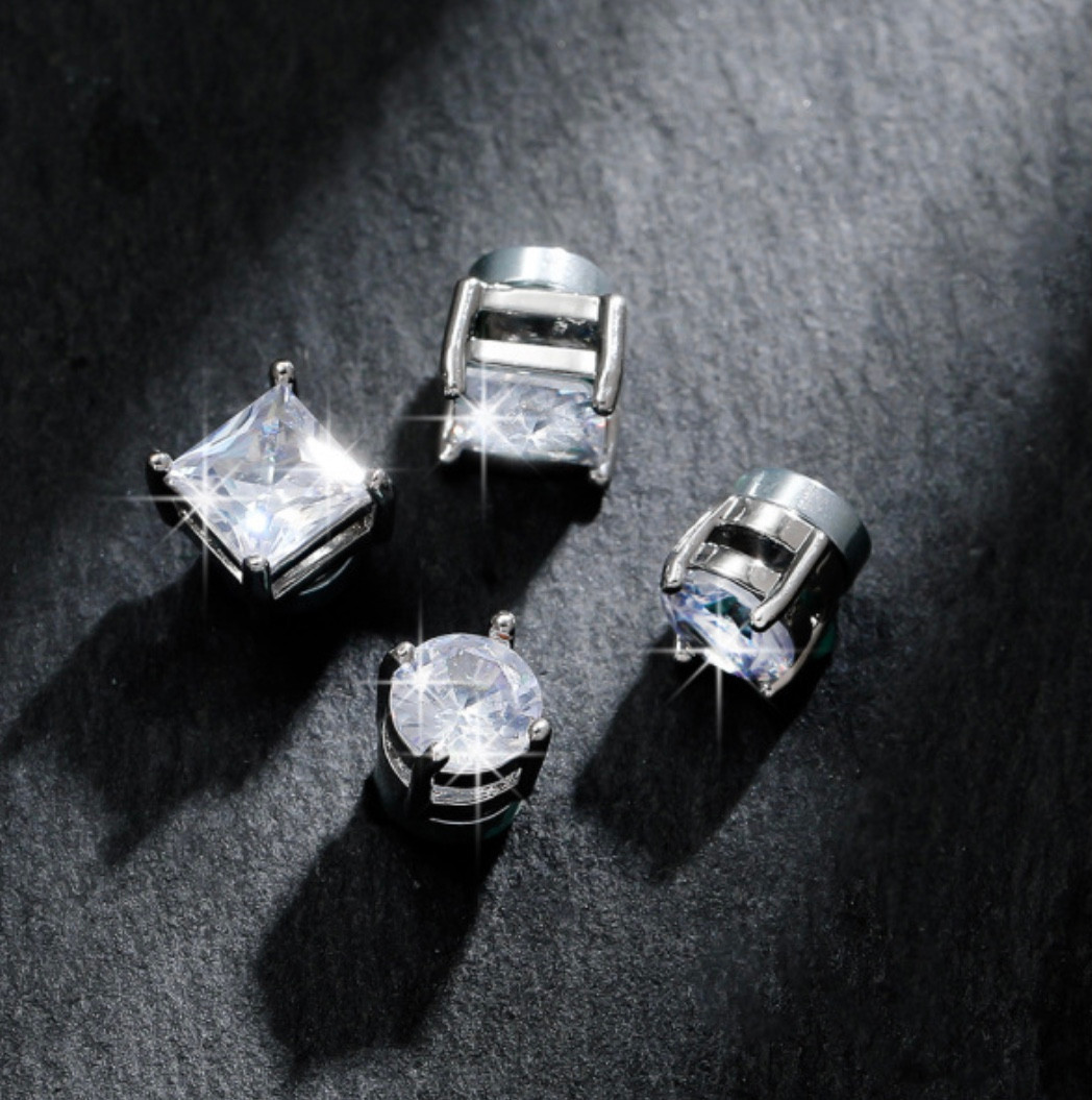 Fake Earring - Image 9