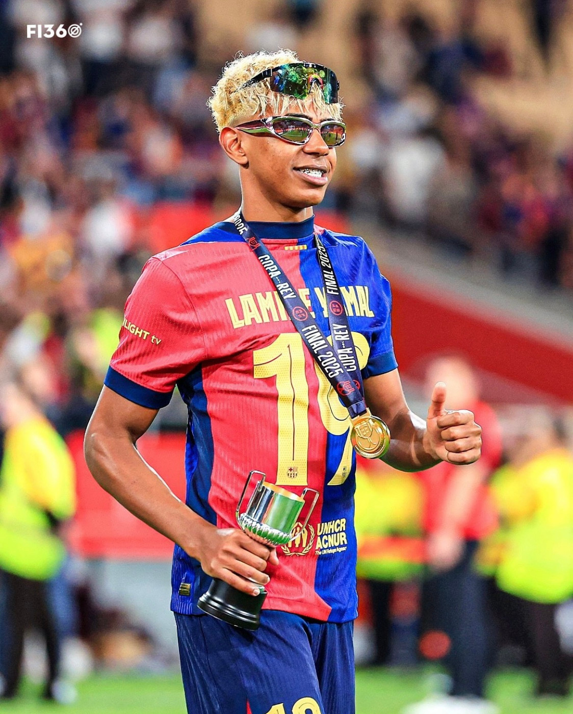 Y2K Metallic Sunglass - Image 7