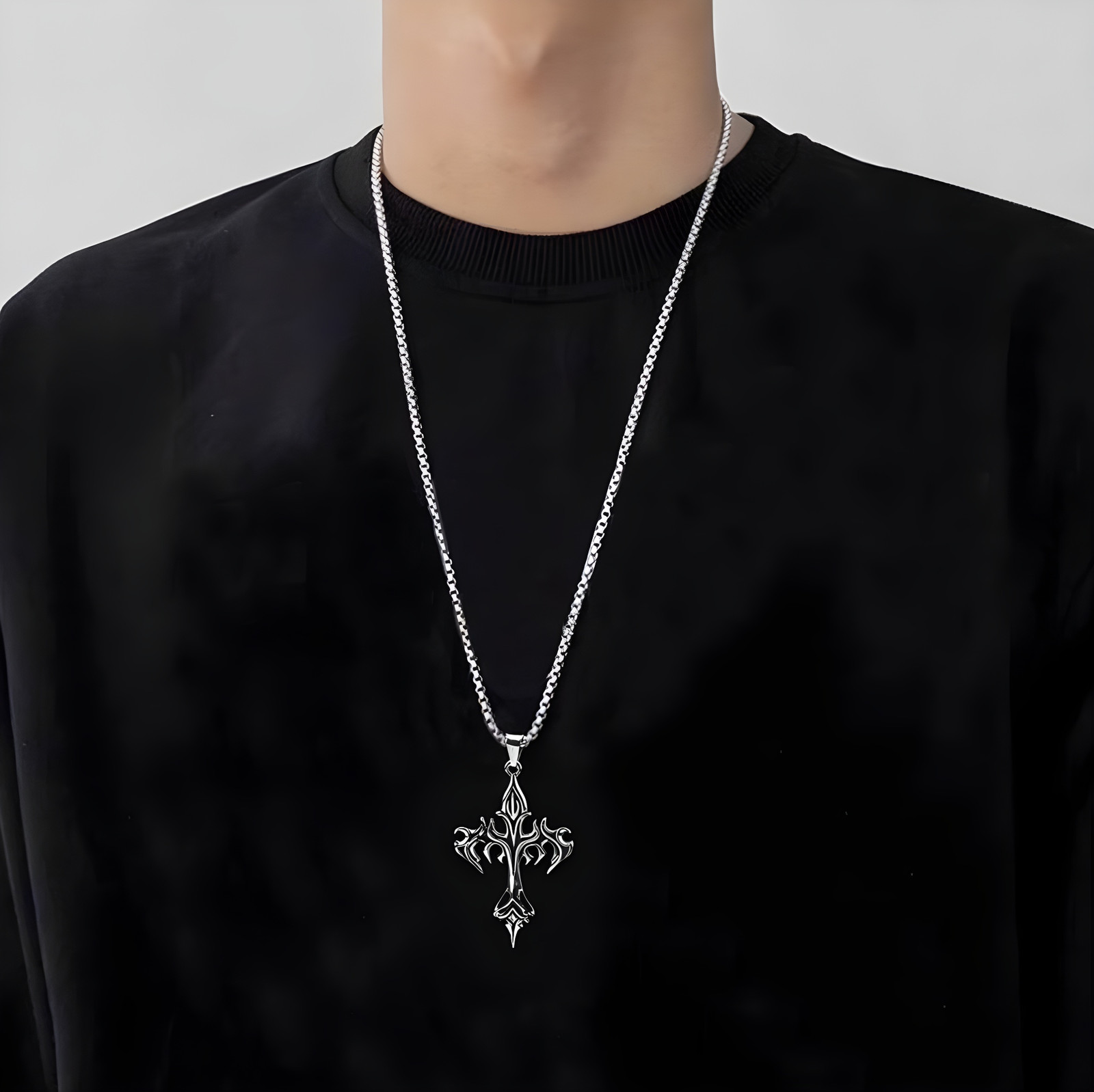 Chrome Fire Heart Chain - Image 3