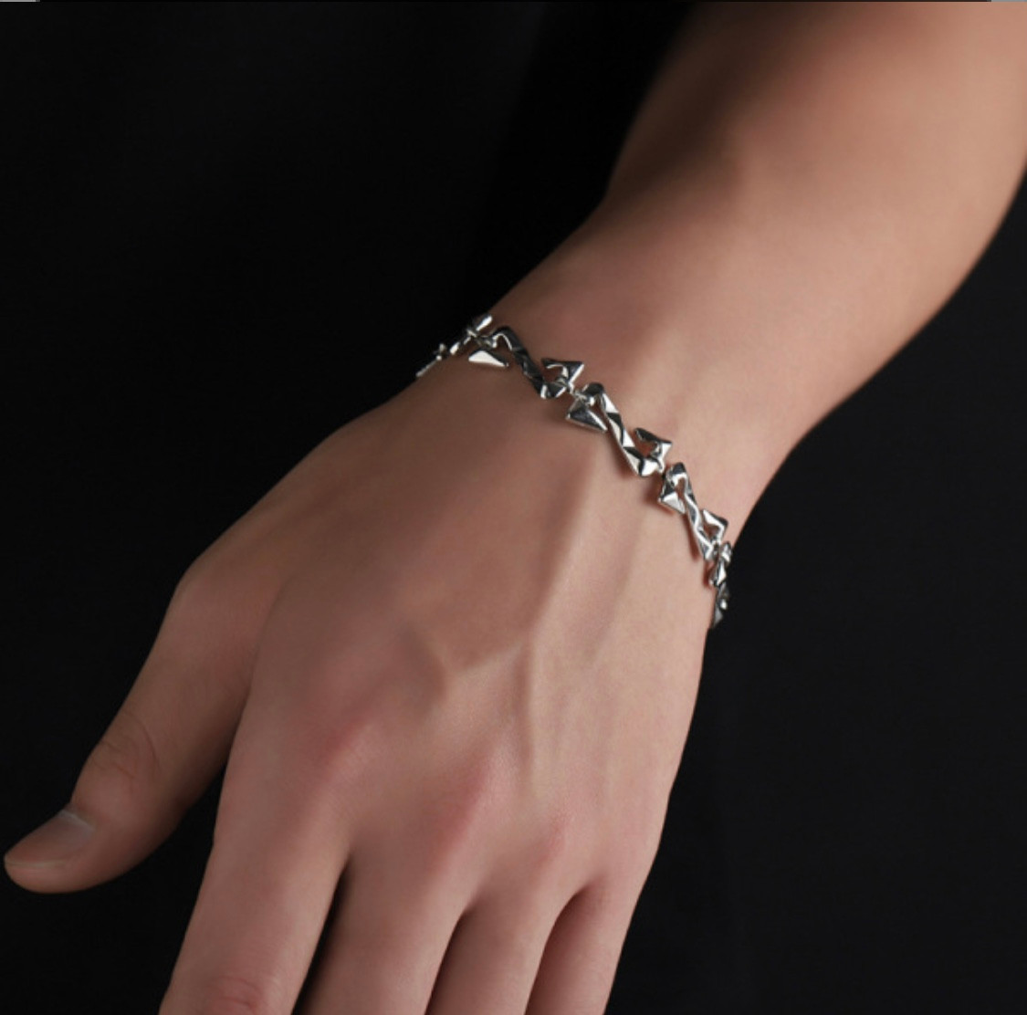 Hell Cut Bracelet - Image 2