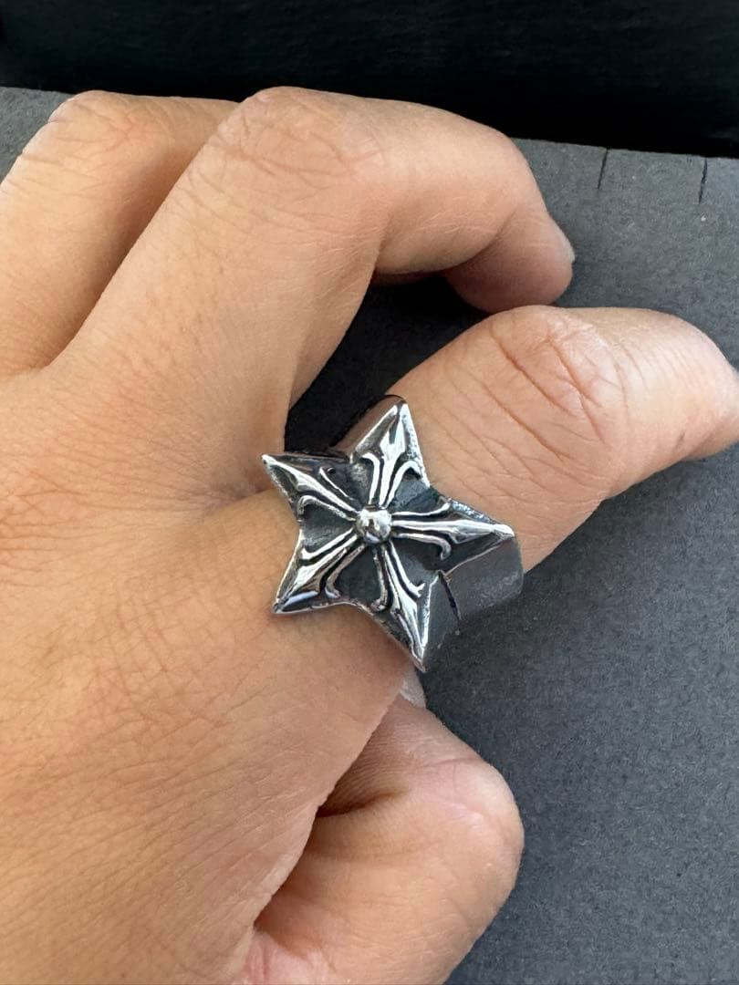 Chrome Star Heart Ring - Image 3